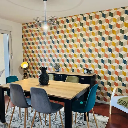 Apartment Grand 4 *